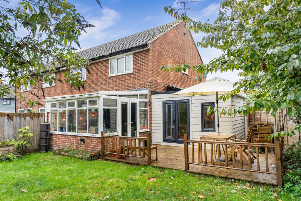 De Mandeville Road, Elsenham, Bishop's Stortford photo 4