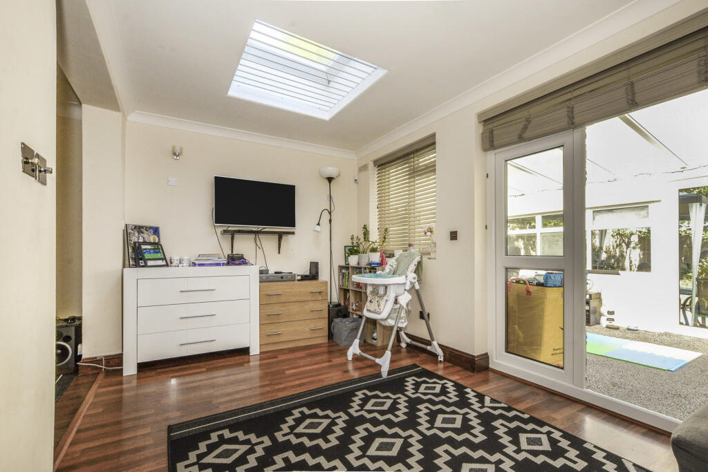 Property photo 11