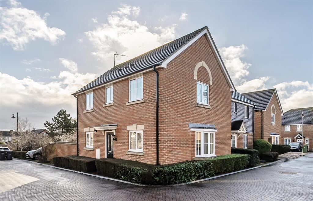 Main image of property: Hornbeam Road, Trowbridge