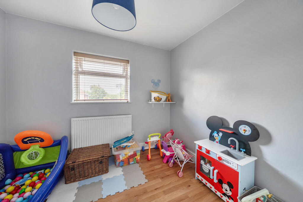Western Avenue, Egham, Surrey - View 5