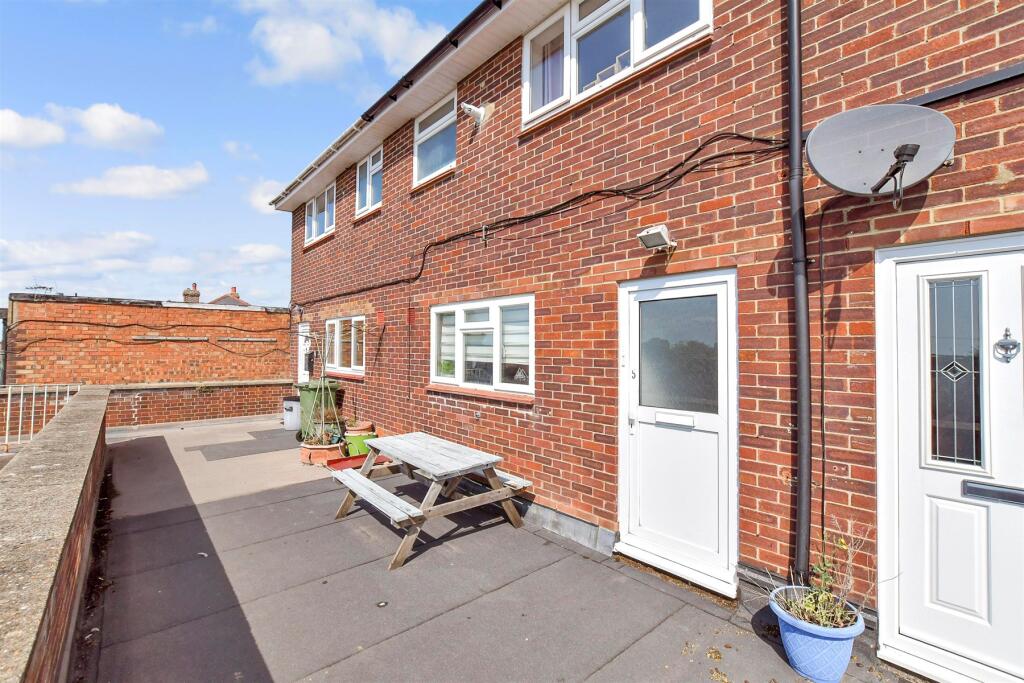 Main image of property: Aldsworth Close, Portsmouth, Hampshire