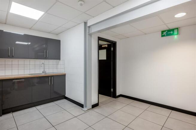 Unit 8&amp;9 Lauriston Park 2436-15.jpg