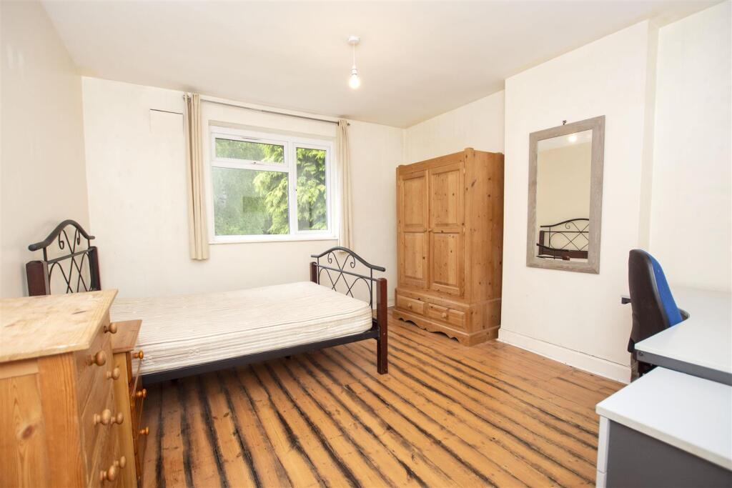 4 bedroom house for rent