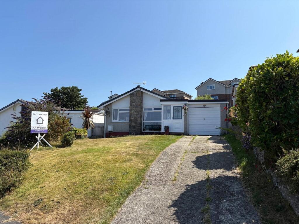 Main image of property: Glan Y Don Parc, Bull Bay, Amlwch, Isle of Anglesey, LL68
