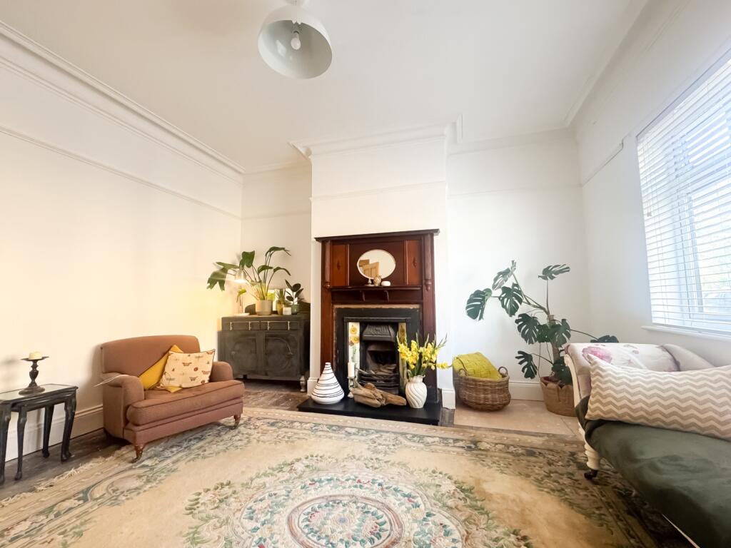 House in Stockton-on-Tees - More
