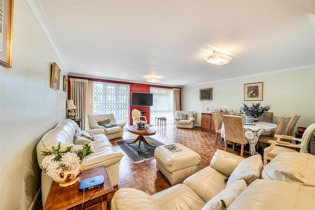 Apartment in Harrow - View 2