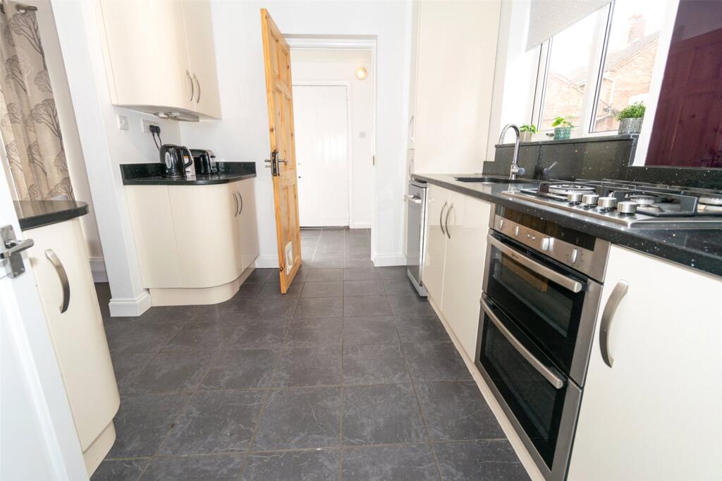 Hayhurst Avenue, Middlewich photo 3
