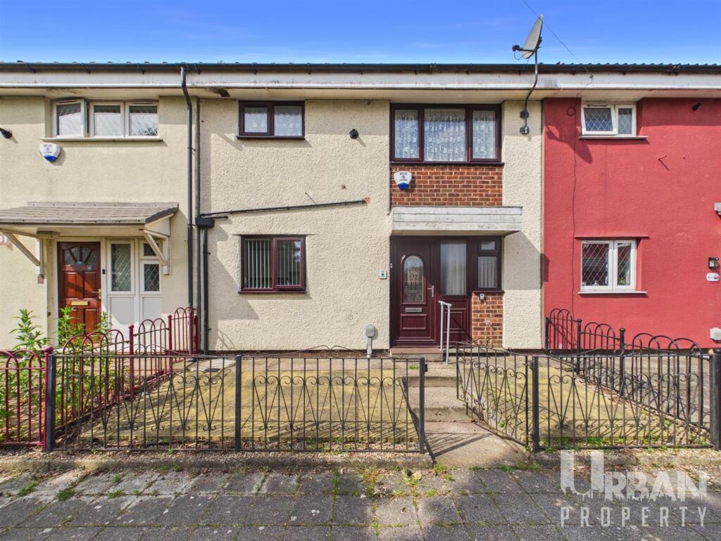 Main image of property: Cosford Garth, Bransholme, Hull