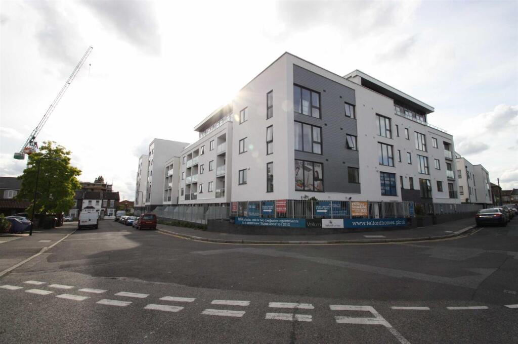 Main image of property: Vellum Court, Hillyfield, Walthamstow, E17