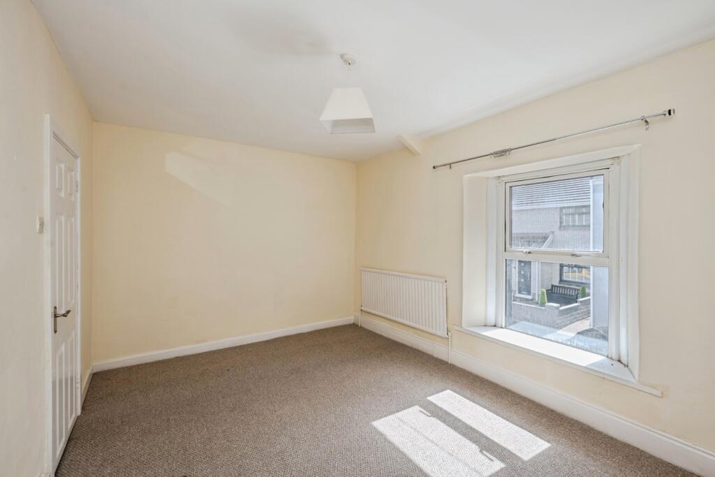 House in Swansea, Morriston - More