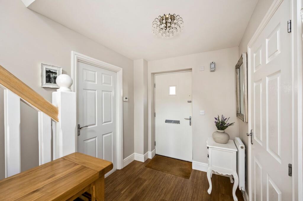 House in Redhill - More