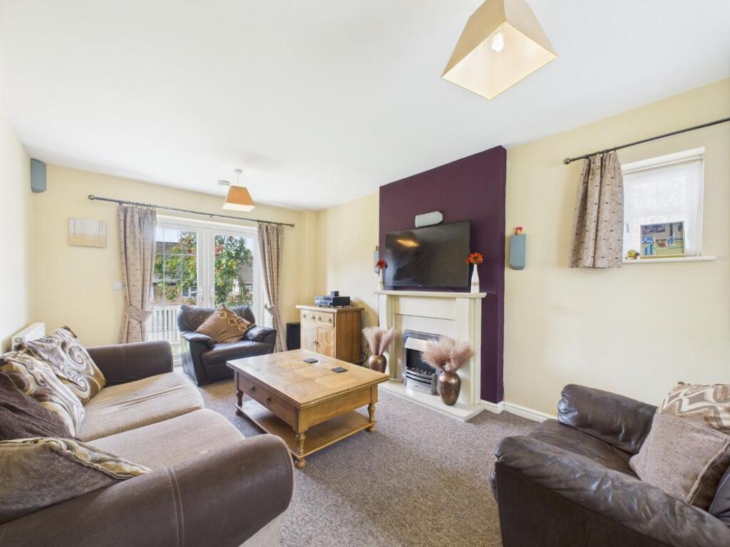 Vale Rise, Matlock, DE4 photo 2