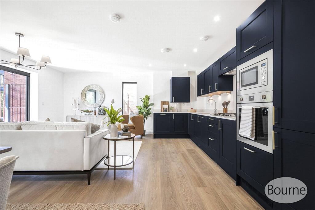 Main image of property: Shores Road, Horsell, Woking, Surrey, GU21