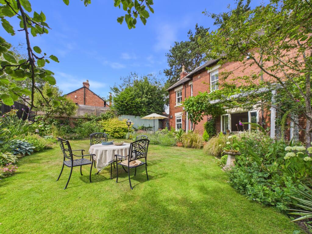 Main image of property: The Green, Mickleover