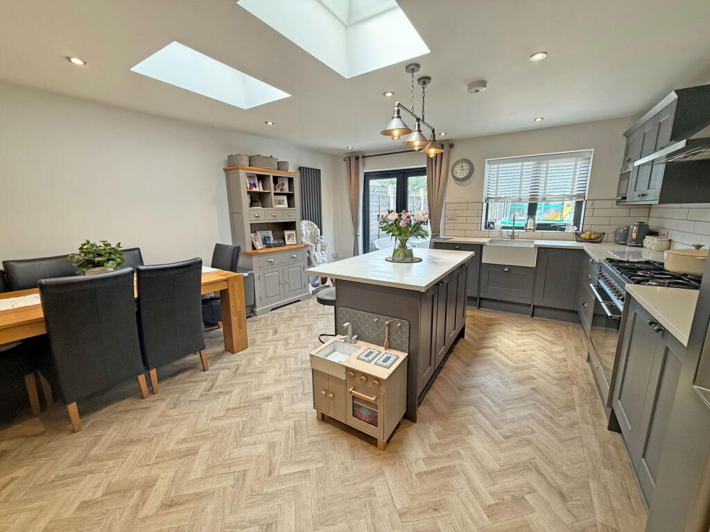 Additional image 2 of Wendron Grove, Birmingham, B14 6LL