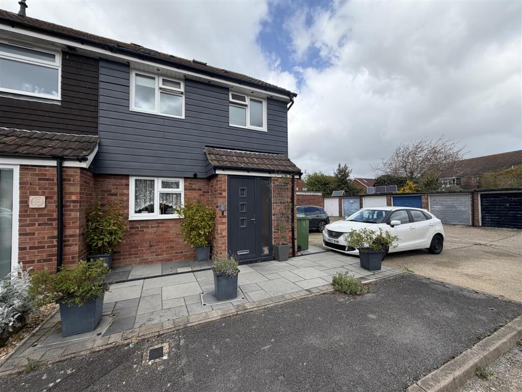 Main image of property: Pytchley Close, Hill Head, Fareham