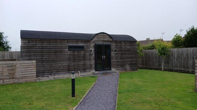 Photo 13