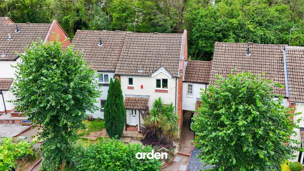 Main image of property: High Trees Close, Redditch, B98