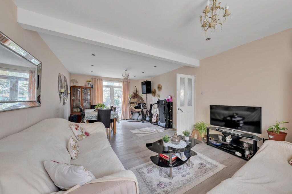 House in Harrow - More