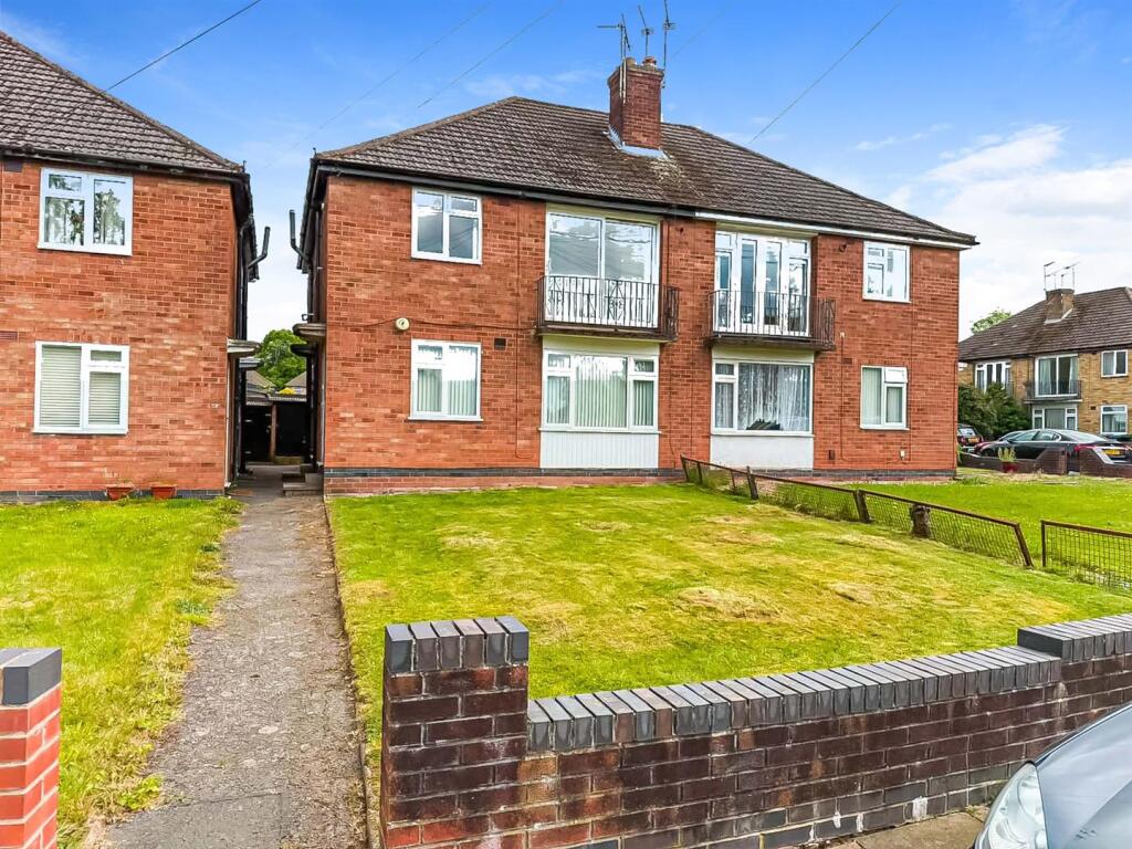 2-bed flat on Sedgemoor Road, Coventry * FIRST FLOOR / REAR GARDEN *, £125,000