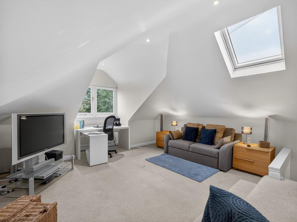 Additional image 27 of Truly distinctive family home, 1 Lamb Lane, Redbourn, AL3