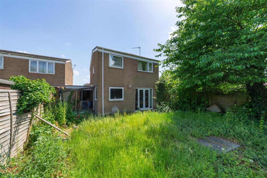Knights Court, Little Billing, Northampton photo 4