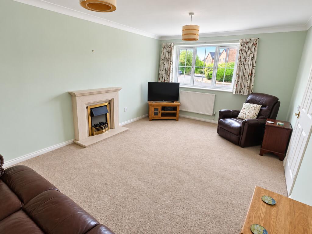 House in Poole, Alder Hills - View 2