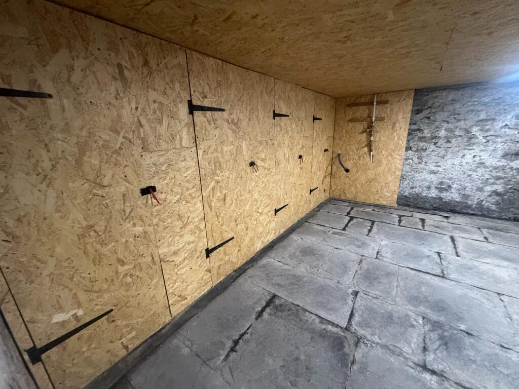1 bedroom house share for rent