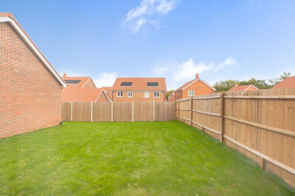 Meadow View, Walshes Road, TN6 image 4