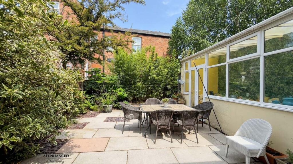 House in Sefton, Liverpool City Region - View 4