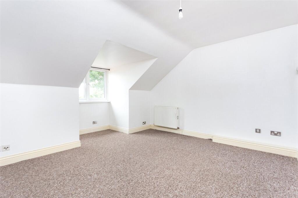 Apartment in London - View 2