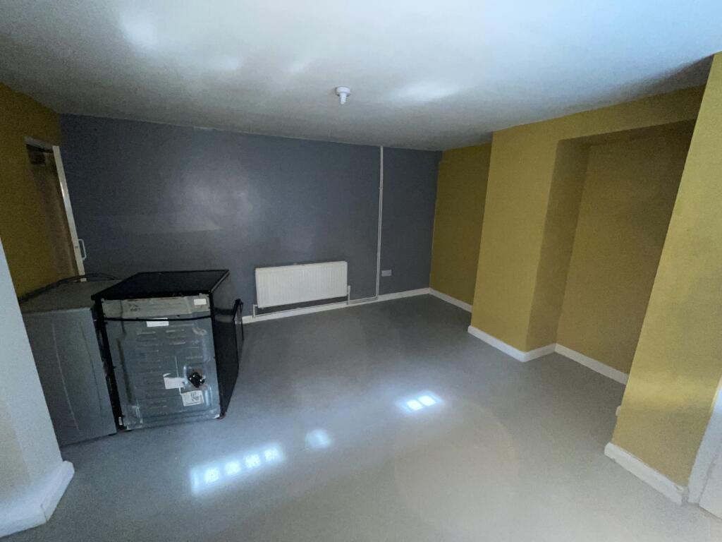 House in Leeds - View 5