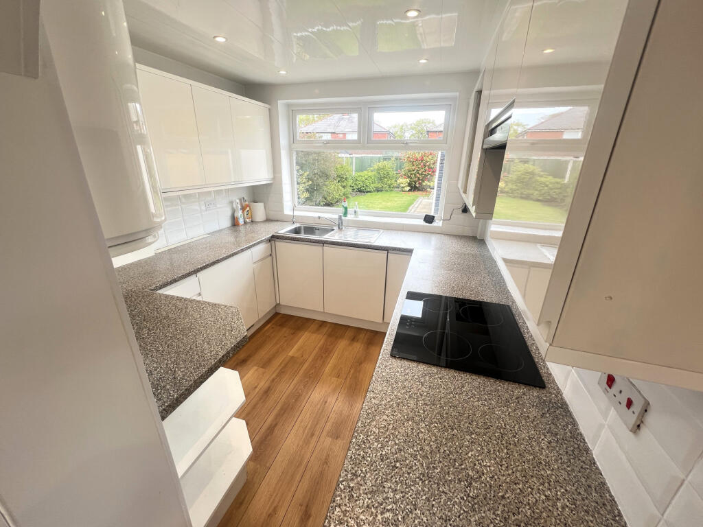 House in Preston - View 4