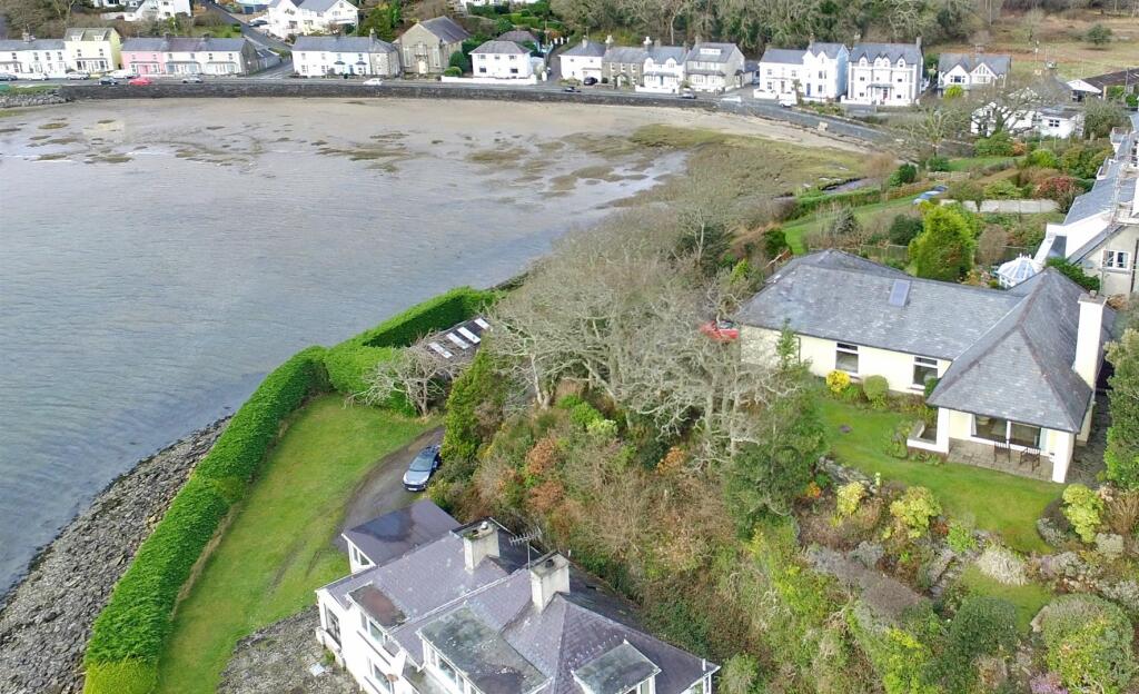 Main image of property: Borth-Y-Gest, Porthmadog, Gwynedd