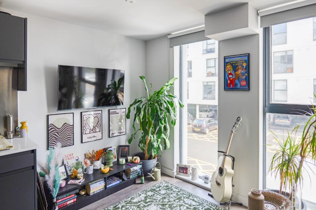Apartment in Liverpool - View 3