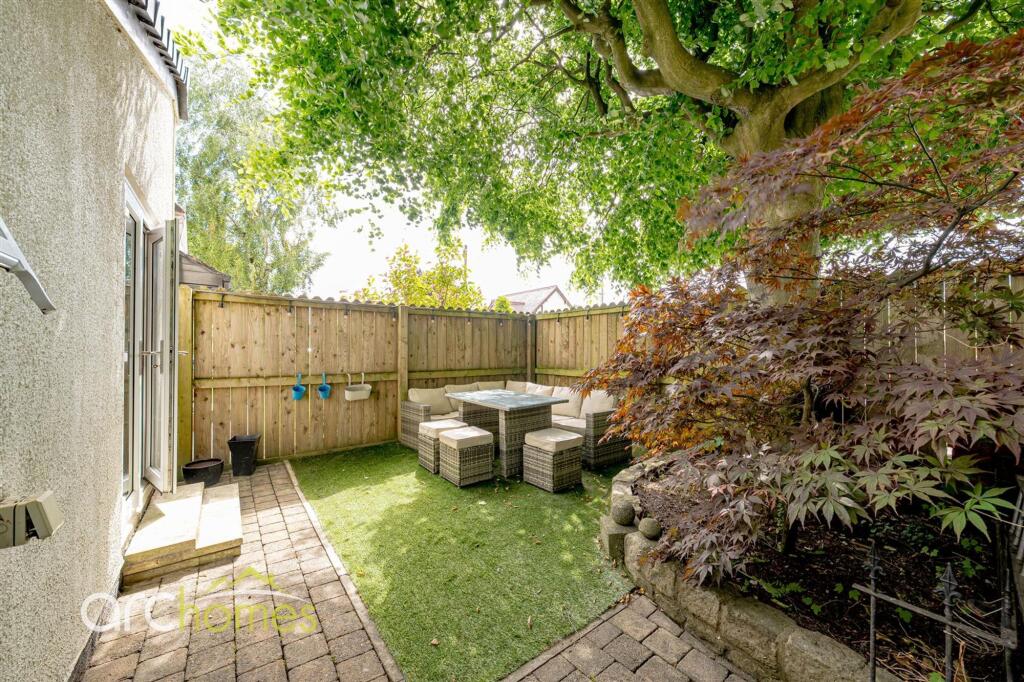 House in Bolton, Westhoughton - View 4