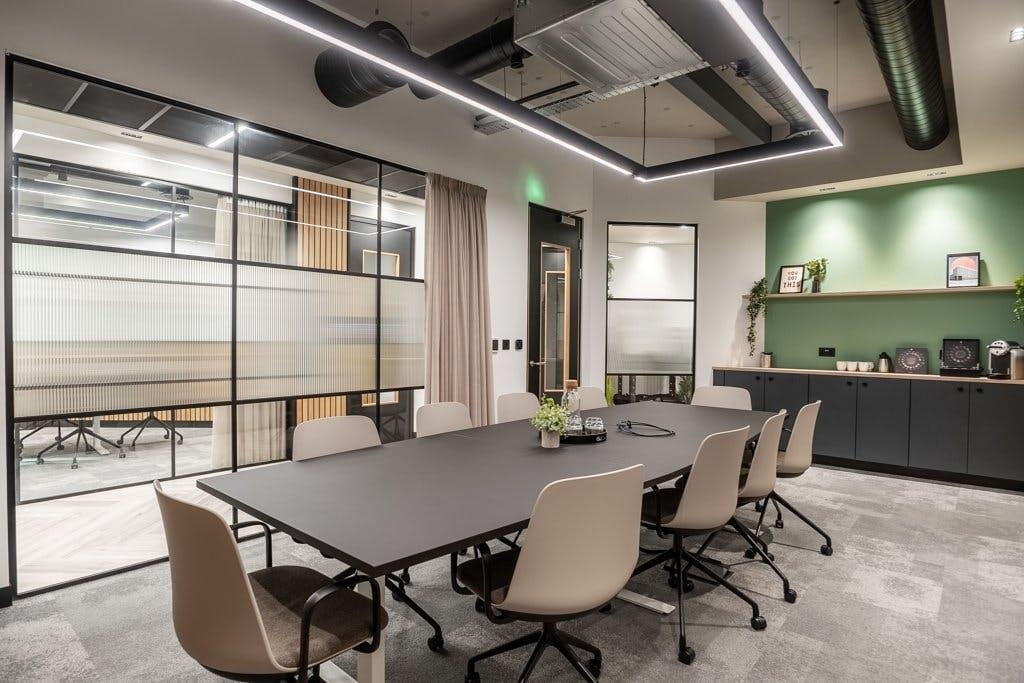 propertystadiumhouseMeetingrooms2.jpg