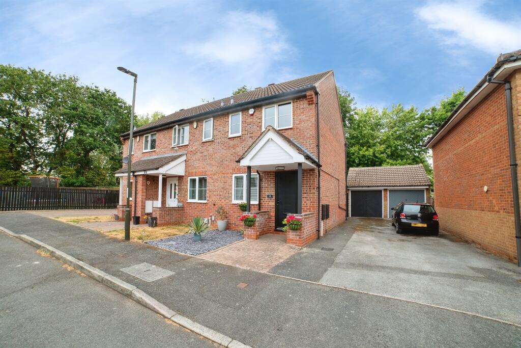 Main image of property: Beaulieu Way, Swanwick, Alfreton