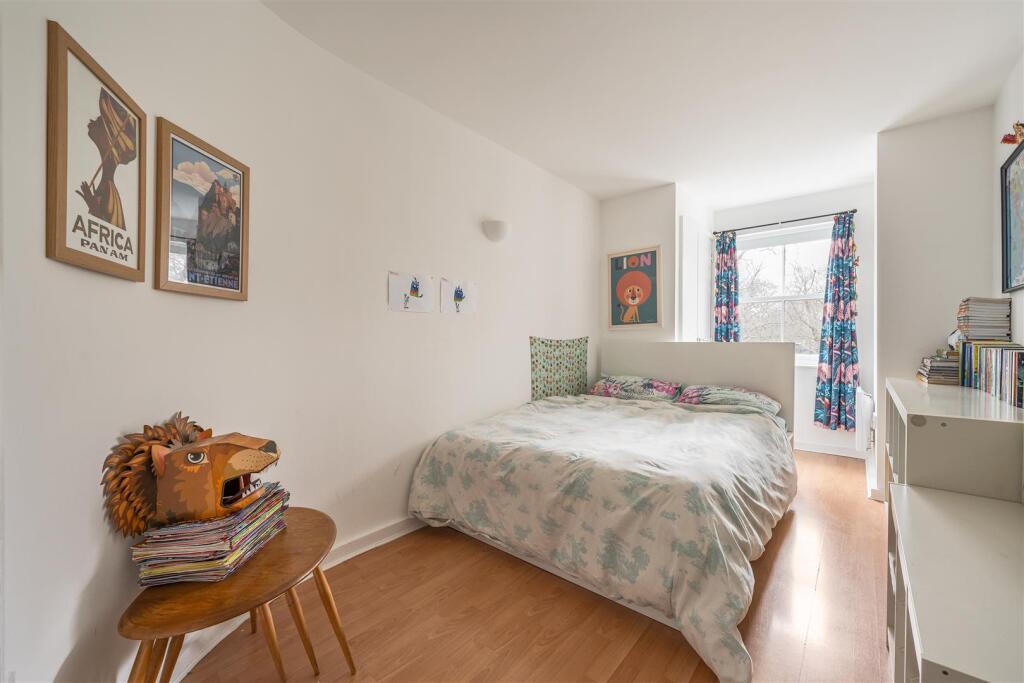 Apartment in London, Hackney - View 4