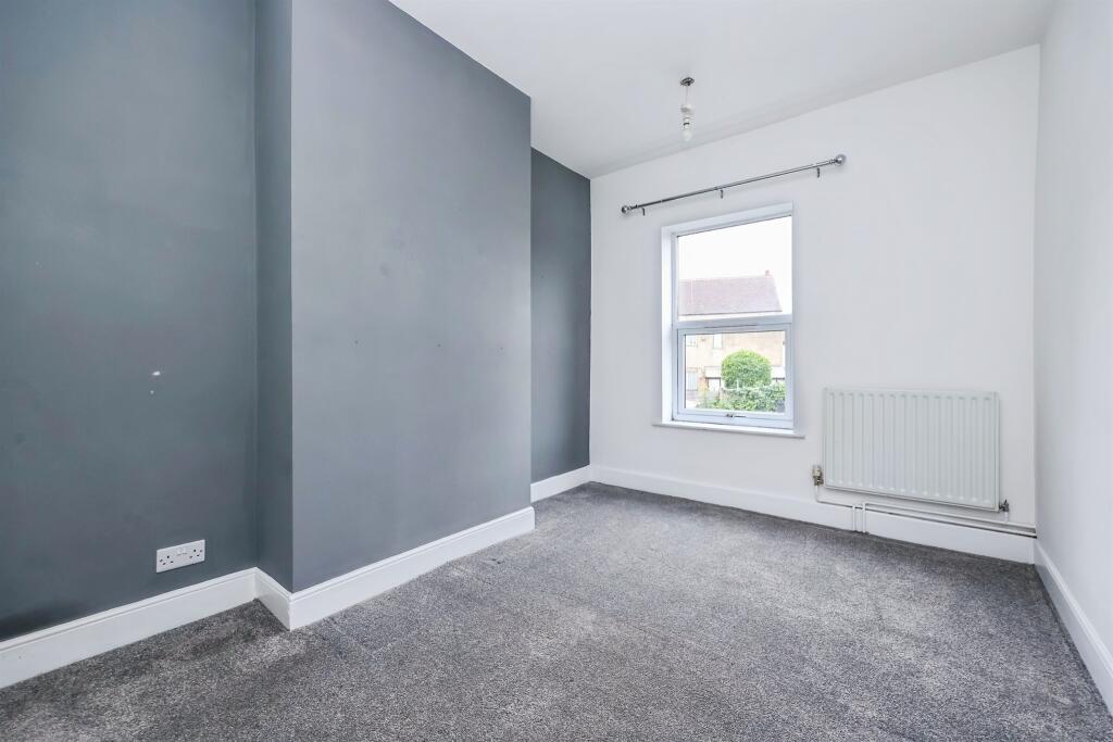 Queen Street, Langley Mill, Nottingham - View 4