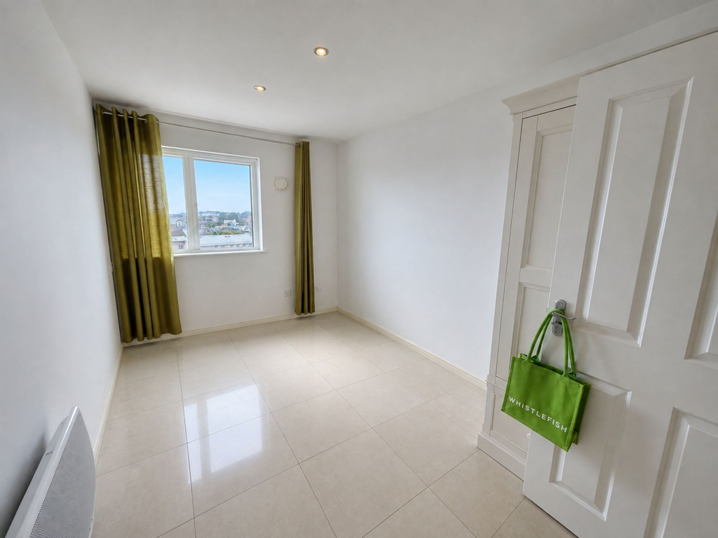 Apartment in Plymouth - View 5