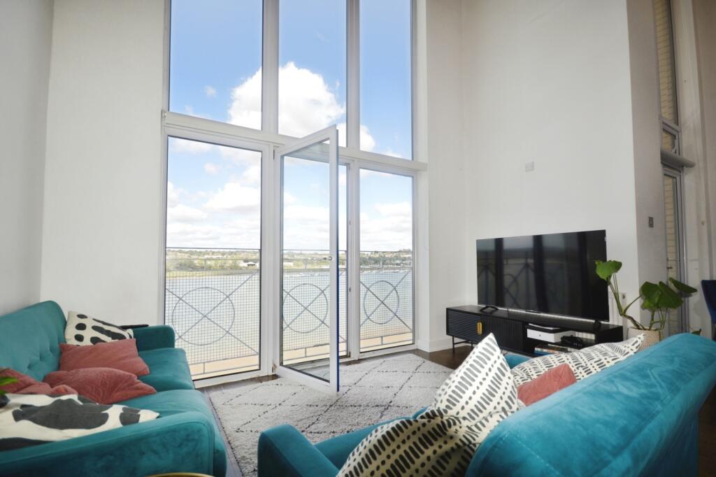 Apartment in Rochester - View 5