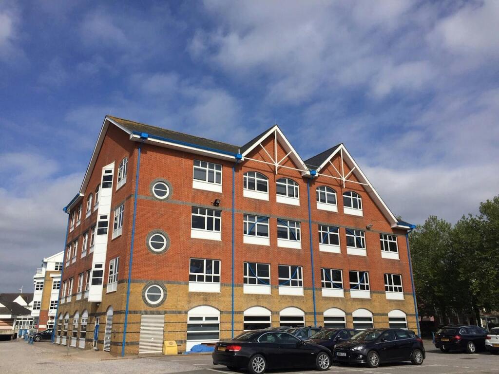 Main image of property: 3rd Floor, 5 Waterside Place, Town Quay, Southampton, SO14 2AQ