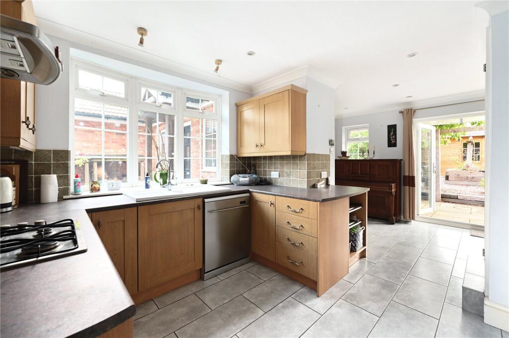 House in Reading - View 2