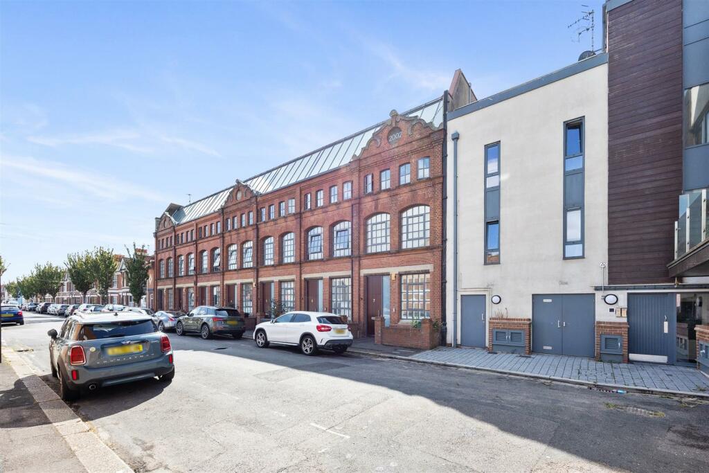 Main image of property: Stoneham Road, Hove