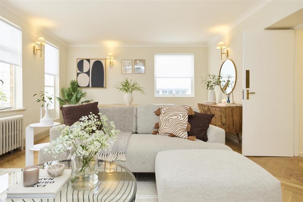 Apartment in London, Paddington - View 5