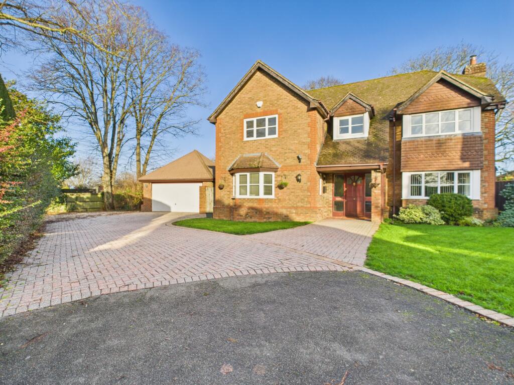 5-bed detached on The Limes, Basingstoke, RG22, £900,000