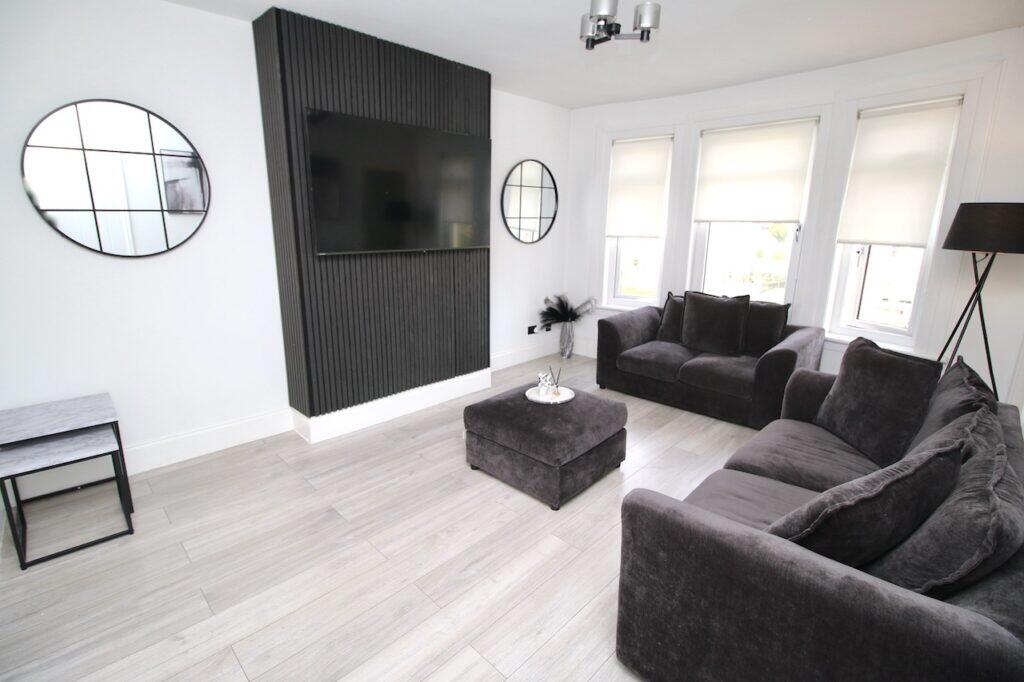 Main image of property: Carntyne Road, Glasgow