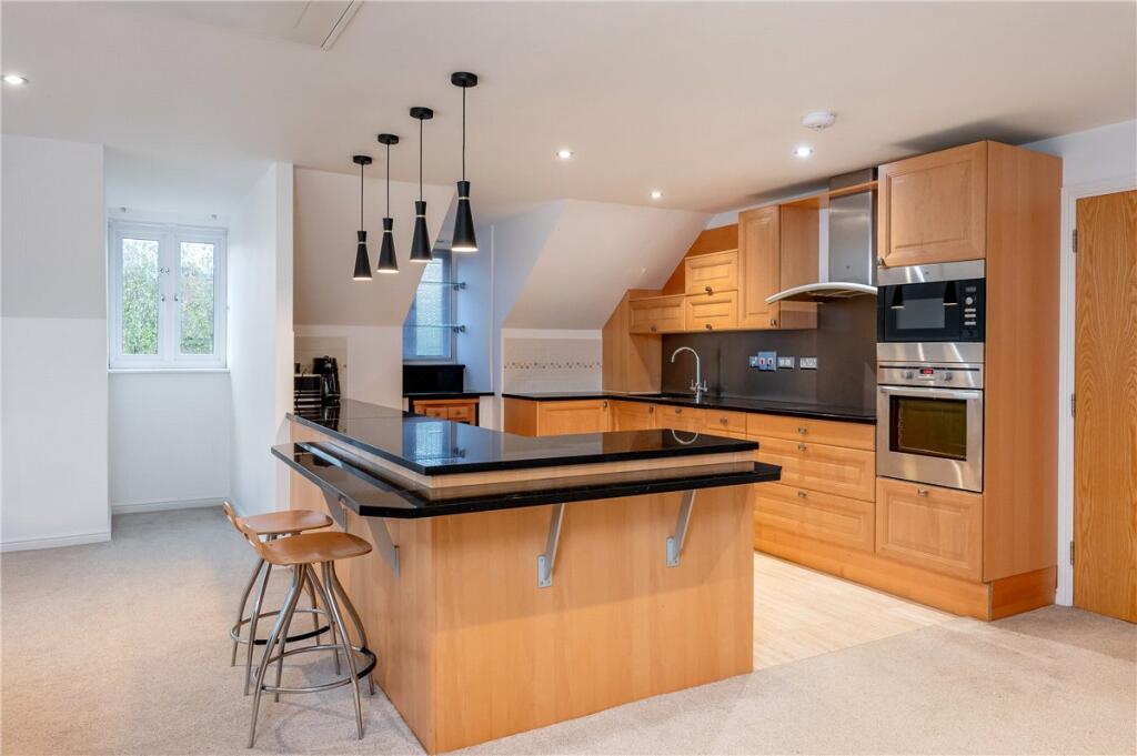 Apartment in York - View 4