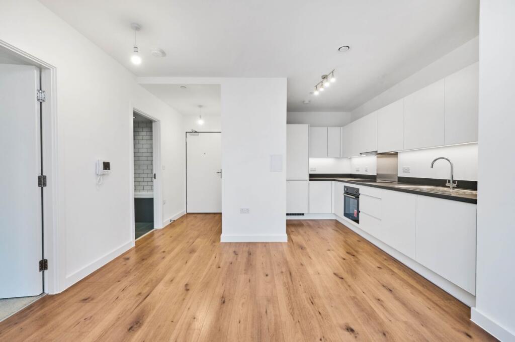 Main image of property: New Road, Dagenham, RM9